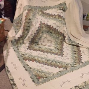 King size quilt bead spread